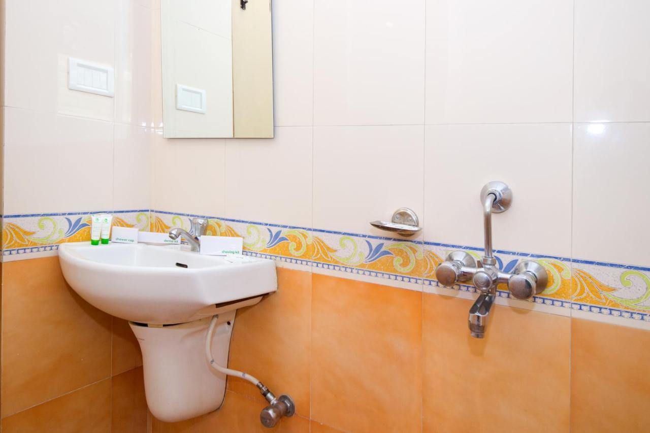 Fabhotel Prime Krrish Inn Hyderabad Exterior photo